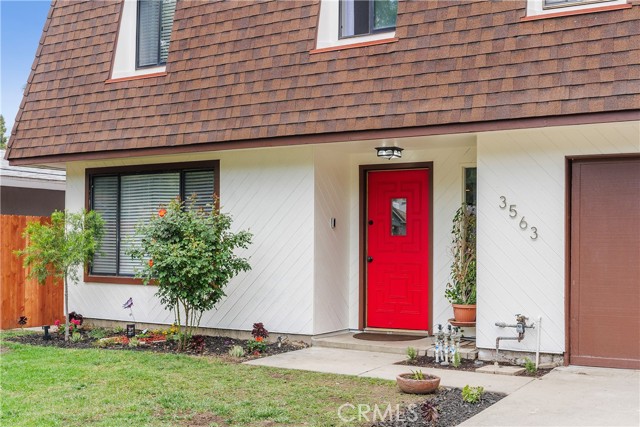 3563 N G Street, San Bernardino CA: https://media.crmls.org/medias/eb6b7366-3aba-4310-83c5-012e5b024f14.jpg