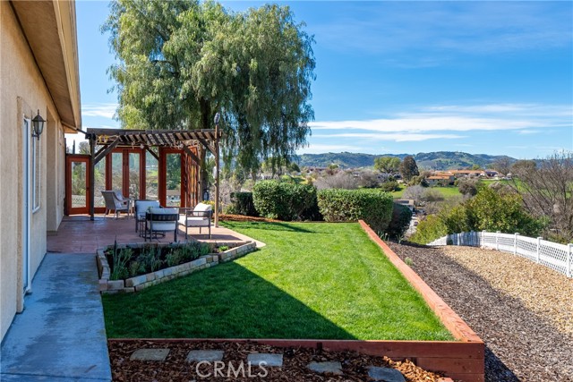 Detail Gallery Image 36 of 54 For 2039 Promontory, Paso Robles,  CA 93446 - 3 Beds | 2/1 Baths