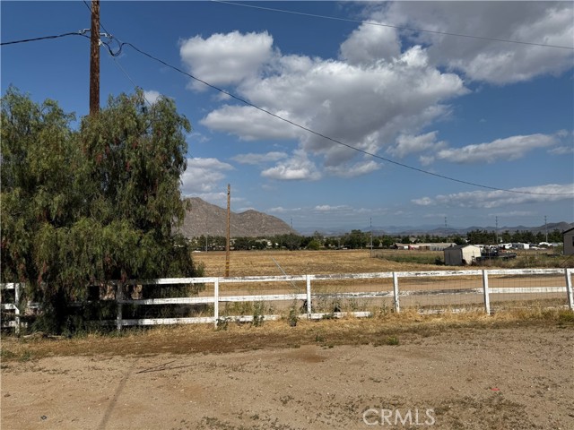 27675 Dales Street, Menifee CA: https://media.crmls.org/medias/eb6c428b-f246-4555-8d47-7897cc63faee.jpg