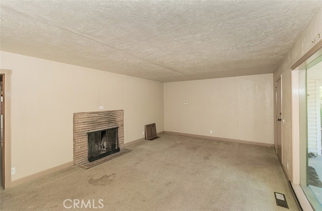 1341 N Fancher Avenue, Fresno, California 93737, 3 Bedrooms Bedrooms, ,1 BathroomBathrooms,Residential,For Sale,1341 N Fancher Avenue,CRFR24216536