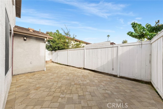 Detail Gallery Image 16 of 34 For 431 W Bay St #S,  Costa Mesa,  CA 92627 - 3 Beds | 2/1 Baths