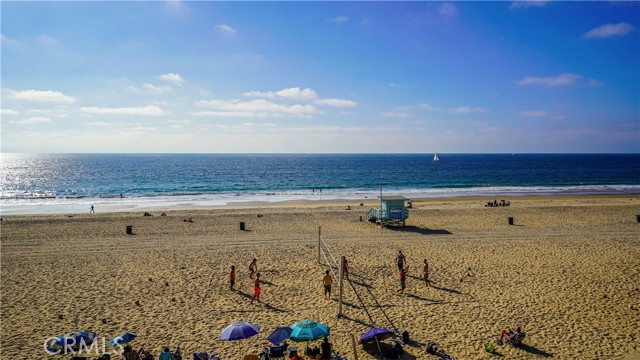 716 Catalina Avenue, Redondo Beach, California 90277, 3 Bedrooms Bedrooms, ,3 BathroomsBathrooms,Residential,Sold,Catalina,DW22220315