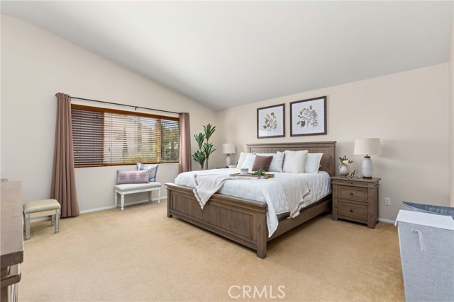 Detail Gallery Image 16 of 33 For 40929 Engelmann Oak St, Murrieta,  CA 92562 - 6 Beds | 2/1 Baths