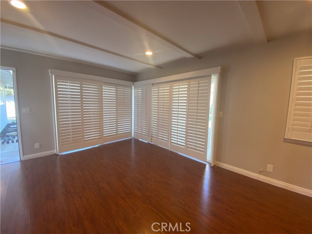 Detail Gallery Image 25 of 38 For 2106 Oxford Ave, Claremont,  CA 91711 - 4 Beds | 3 Baths