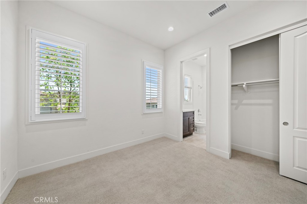 MLS #OC26138633 image #14