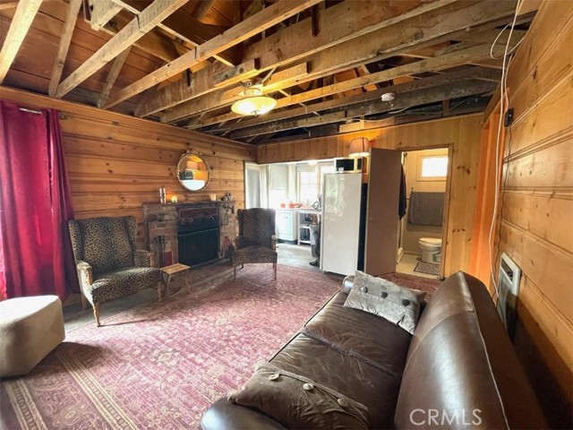 7101 Lakeview Drive, Frazier Park, CA, 93225 7101 Lakeview Drive, Frazier Park, CA, 93225