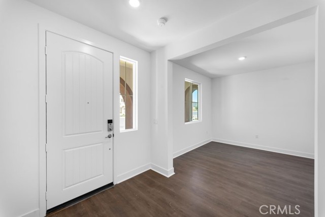 33170 Celadon Avenue, French Valley CA: https://media.crmls.org/medias/eb70d4b4-28a7-473c-aec5-b461e24d7dc9.jpg
