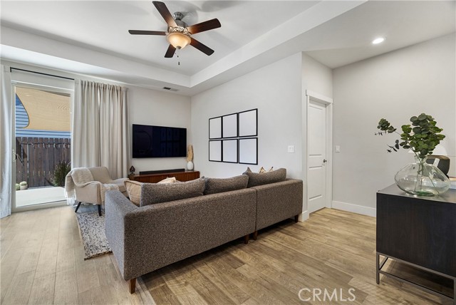 1104 Shumard Oak Way, Chico CA: https://media.crmls.org/medias/eb70df53-5437-4dd8-a195-7a614dfc78a3.jpg