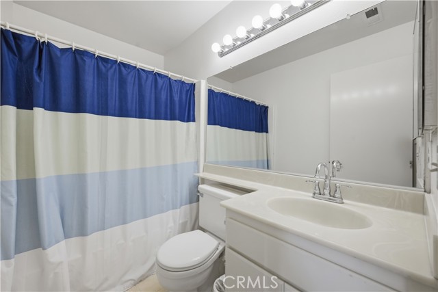 23401 Via Linda, Mission Viejo CA: https://media.crmls.org/medias/eb71395c-2ef3-49c9-957b-58d9cf4688c4.jpg