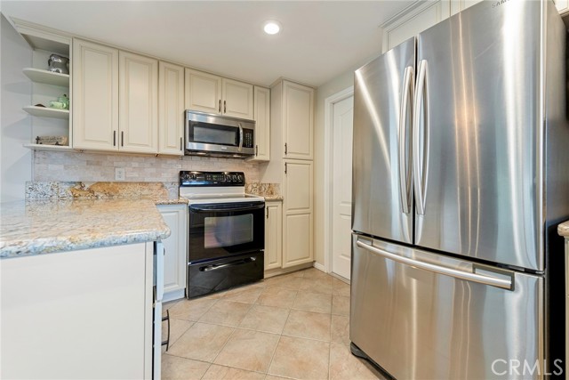 Detail Gallery Image 8 of 45 For 859 Penarth Ave, Diamond Bar,  CA 91789 - 4 Beds | 2 Baths