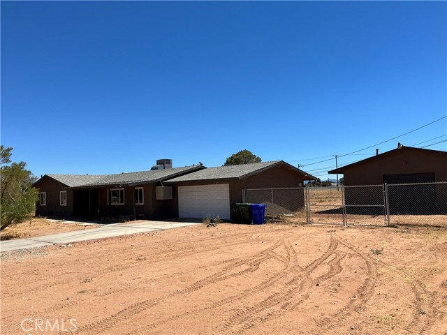 Image 3 for 20985 Pine Ridge Ave, Apple Valley, CA 92307