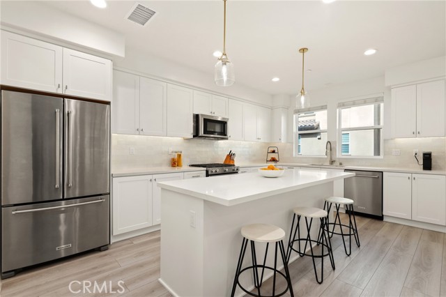 Detail Gallery Image 13 of 54 For 67 Sanctuary Ln, Mission Viejo,  CA 92692 - 3 Beds | 3/1 Baths