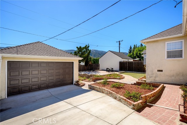 2930 Mayfrield Avenue, La Crescenta CA: https://media.crmls.org/medias/eb742d28-5fd5-4586-814d-aca344c6d1d0.jpg