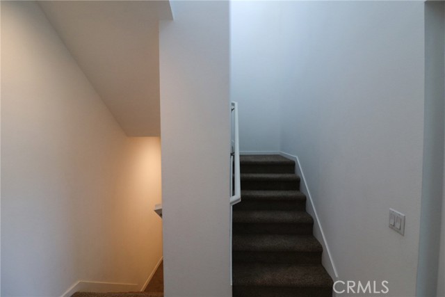 Detail Gallery Image 33 of 44 For 561 W Maple Ave, Orange,  CA 92868 - 3 Beds | 2/1 Baths