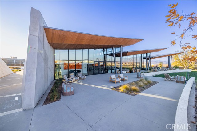Detail Gallery Image 36 of 39 For 27078 Painted Sky Way, Valencia,  CA 91381 - 3 Beds | 2/1 Baths