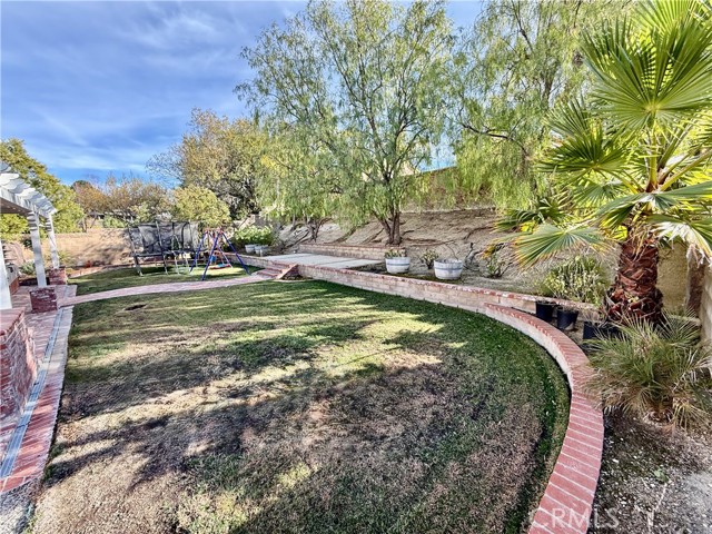 Detail Gallery Image 28 of 33 For 22602 Vasquez Rock Ct, Saugus,  CA 91350 - 5 Beds | 3 Baths