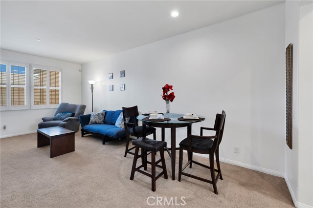 Detail Gallery Image 11 of 52 For 3262 S Westmont Ln #8,  Ontario,  CA 91761 - 2 Beds | 2 Baths