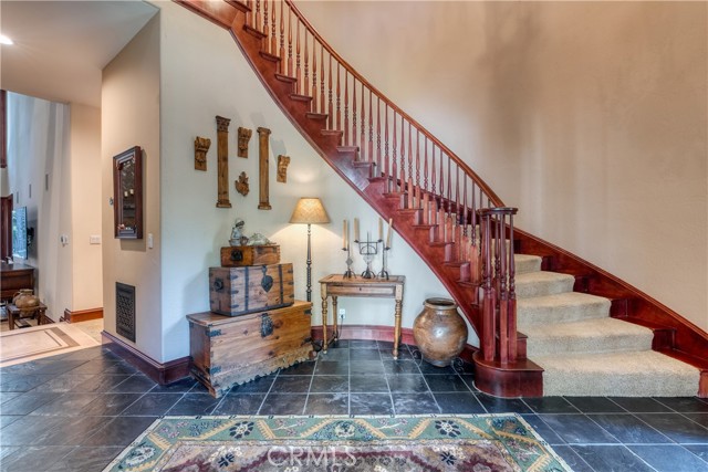27465 Meadow Bay Drive, Lake Arrowhead, CA 92352