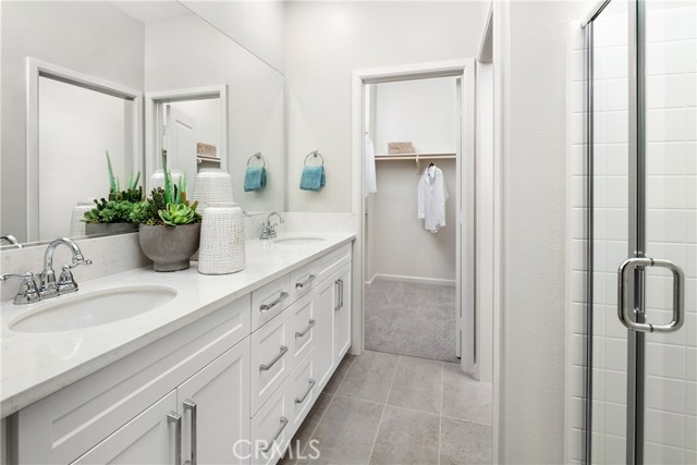 Detail Gallery Image 12 of 18 For 7433 Desert Holly St, Chino,  CA 91708 - 4 Beds | 3/1 Baths