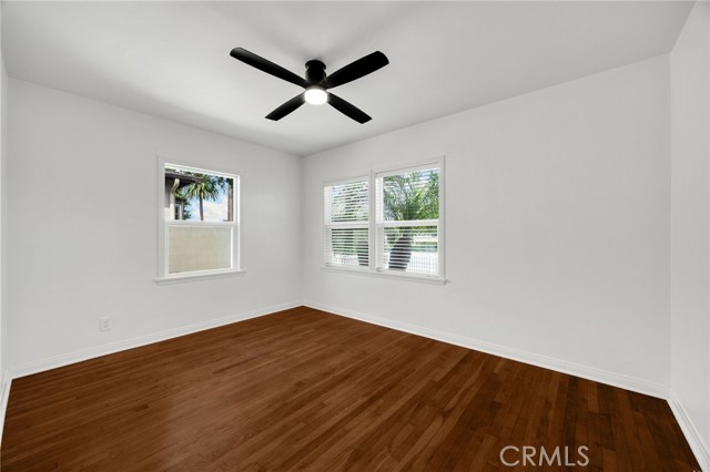 Detail Gallery Image 15 of 34 For 329 E 19th, Costa Mesa,  CA 92627 - 3 Beds | 1 Baths