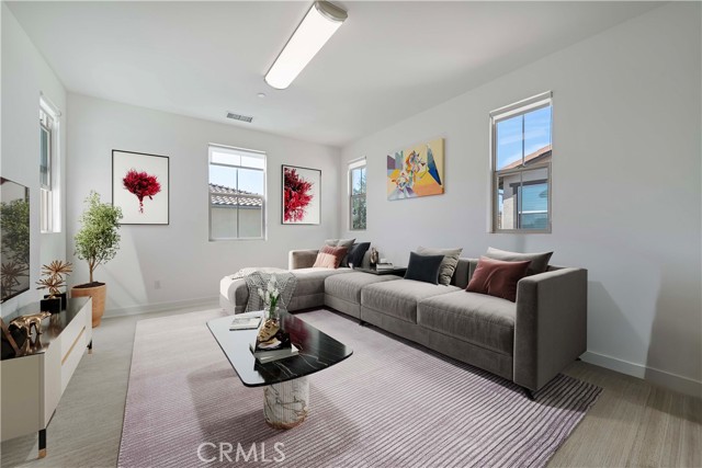 Image 18 of 53 For 4530 Romick Circle