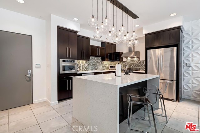 Detail Gallery Image 9 of 36 For 13045 Pacific Promenade #107,  Los Angeles,  CA 90094 - 1 Beds | 2 Baths