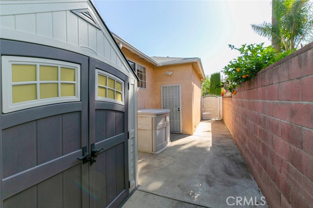 Detail Gallery Image 31 of 43 For 7007 Cantaloupe Ave, Van Nuys,  CA 91405 - 3 Beds | 2 Baths