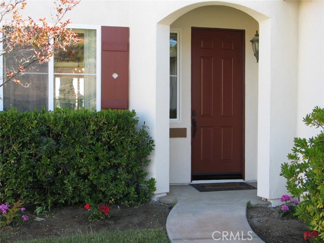 27720 Elderberry Street, Murrieta CA: https://media.crmls.org/medias/eb7a4afd-b7c4-4232-818c-8f1de966d90c.jpg