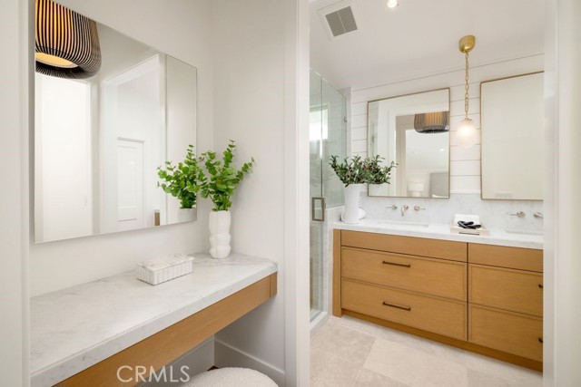 Detail Gallery Image 14 of 25 For 1933 Port Bristol Cir, Newport Beach,  CA 92660 - 5 Beds | 3 Baths