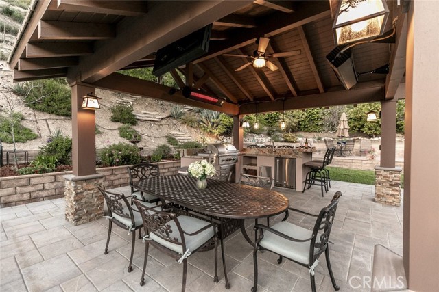 3033 Hopeton Road, La Crescenta CA: https://media.crmls.org/medias/eb7aebd4-86b0-4e54-8735-daa628491ab6.jpg