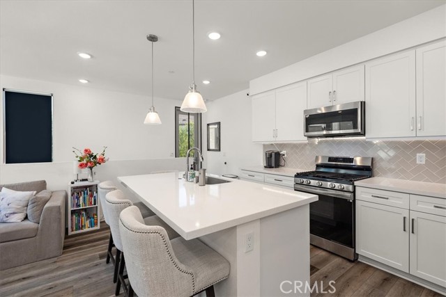 Detail Gallery Image 5 of 28 For 11063 Wander, Rancho Cucamonga,  CA 91730 - 2 Beds | 2 Baths