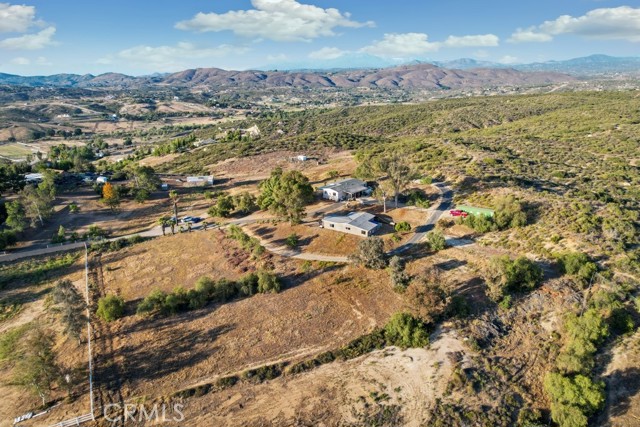 42345 De Portola Road, Temecula CA: https://media.crmls.org/medias/eb7b4c1d-9601-47e9-8c5a-82715d56875b.jpg