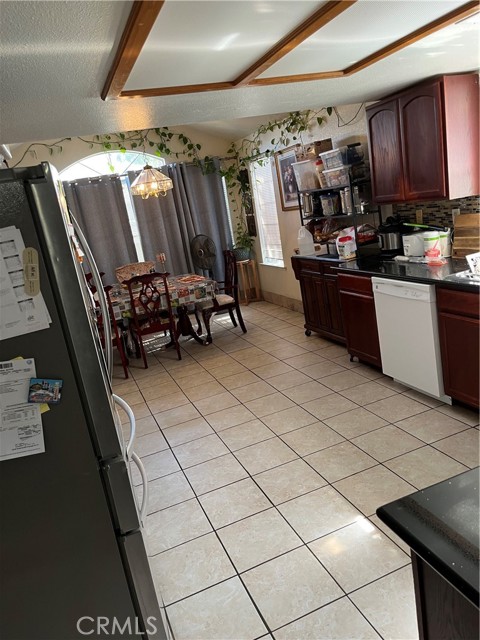Detail Gallery Image 8 of 19 For 740 Hazelhurst Way, Coalinga,  CA 93210 - 4 Beds | 2/1 Baths