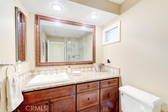 3242 San Amadeo, Laguna Woods CA: https://media.crmls.org/medias/eb7c7886-2c73-454d-bd65-e65eb5078de1.jpg