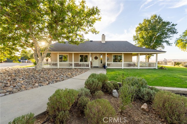 1825 Nygren Road, San Miguel CA: https://media.crmls.org/medias/eb7c7d05-63b9-4dcb-ada9-a077bca539b8.jpg