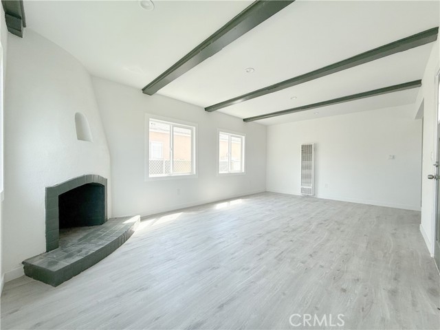 Detail Gallery Image 5 of 20 For 405 S Bradfield Ave, Compton,  CA 90221 - 3 Beds | 2 Baths