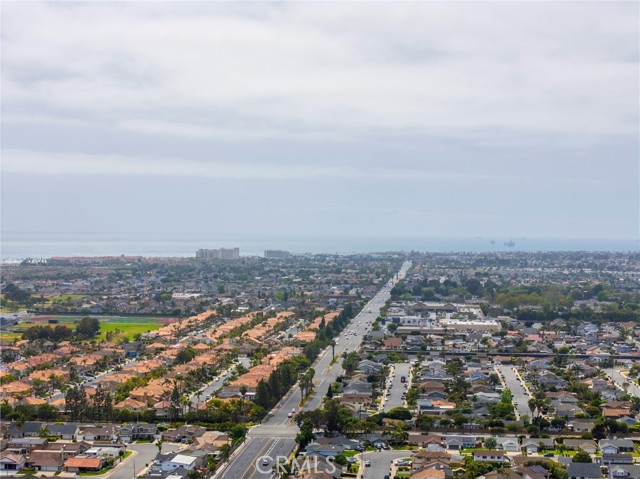 Detail Gallery Image 50 of 50 For 9821 Kite Dr, Huntington Beach,  CA 92646 - 3 Beds | 2 Baths
