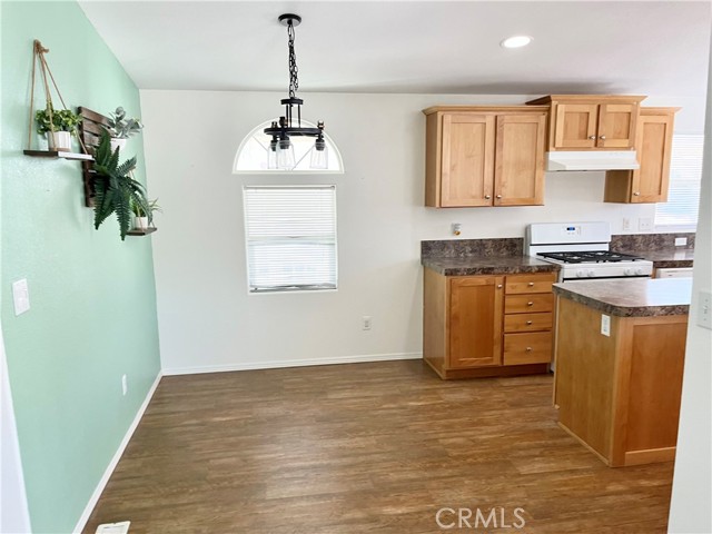 Detail Gallery Image 3 of 24 For 11401 N Topanga Cy #84,  Chatsworth,  CA 91311 - 2 Beds | 2 Baths
