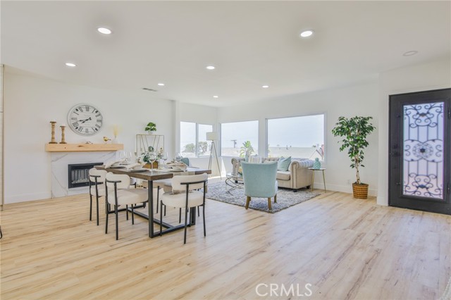 Detail Gallery Image 12 of 60 For 206 via Colusa, Redondo Beach,  CA 90277 - 4 Beds | 3 Baths