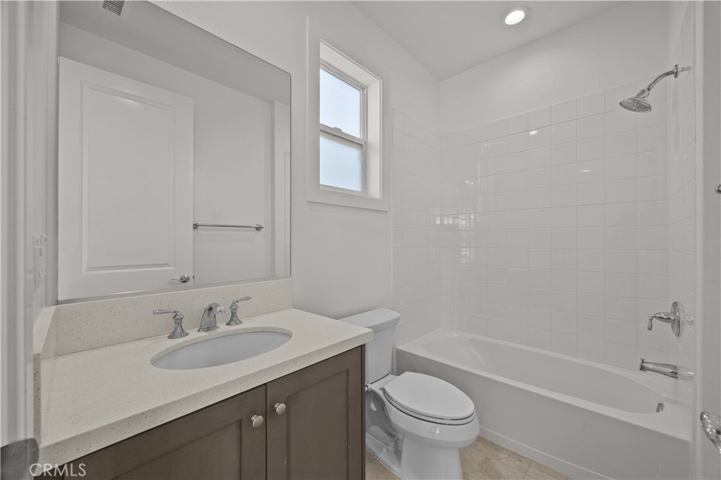 MLS #OC26121770 image #35