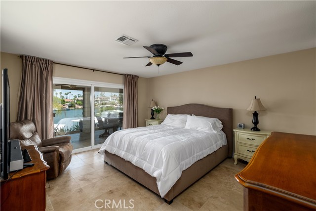 Detail Gallery Image 19 of 61 For 22280 Village Way Dr, Canyon Lake,  CA 92587 - 3 Beds | 2/1 Baths