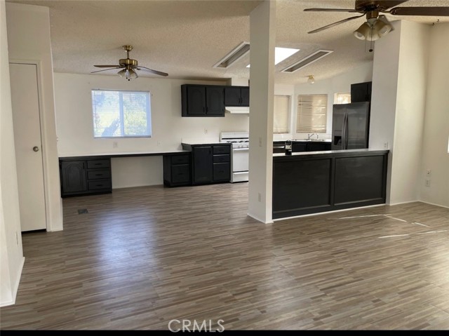 Image 12 of 38 For 16778 Lawson Valley Rd.