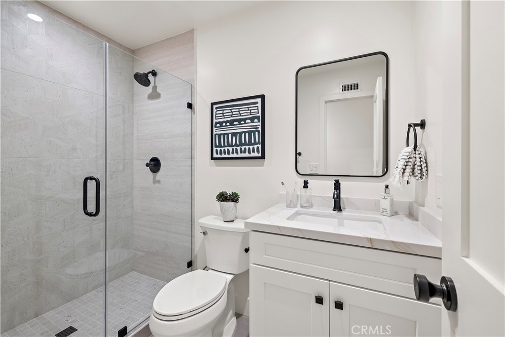 MLS #OC26133209 image #31
