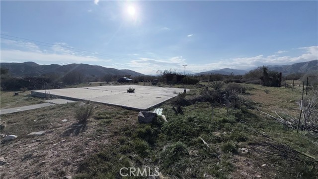 Detail Gallery Image 5 of 10 For 9176 Rose Eden, Morongo Valley,  CA 92256 - 3 Beds | 1 Baths