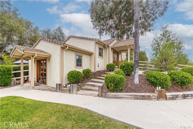 29620 Valle Olvera, Temecula CA: https://media.crmls.org/medias/eb837bbc-3b75-4669-918a-7693d70cb157.jpg