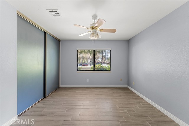8809 Amigos Place, Riverside CA: https://media.crmls.org/medias/eb83a77a-5209-46c3-b9fd-e3c5fda51fd7.jpg