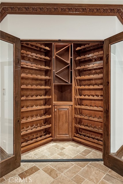718 N Poinsettia Avenue, Manhattan Beach CA: https://media.crmls.org/medias/eb851baa-34a3-40a2-aeae-74e12de78ded.jpg
