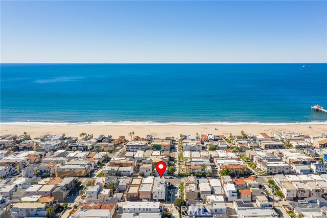 300 7th Street, Manhattan Beach, California 90266, 4 Bedrooms Bedrooms, ,3 BathroomsBathrooms,Residential,Sold,7th,SB24030992