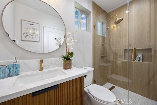 Detail Gallery Image 15 of 39 For 2460 Stoner Avenue, Los Angeles,  CA 90064 - – Beds | – Baths