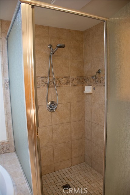 Detail Gallery Image 17 of 24 For 1913 N Waukena Way, Hanford,  CA 93230 - 3 Beds | 2 Baths